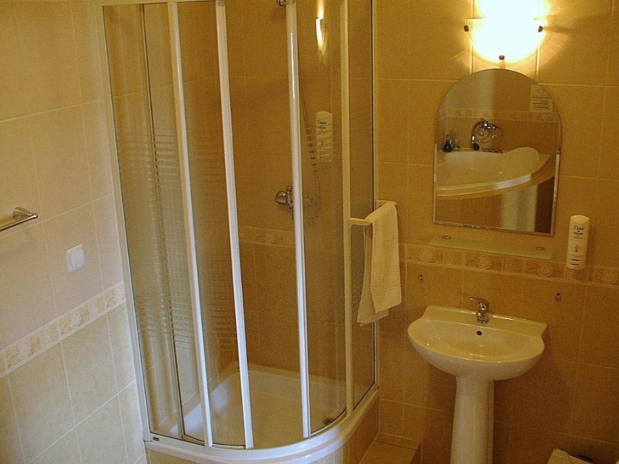 Hotel Regius Οπόλε Δωμάτιο φωτογραφία