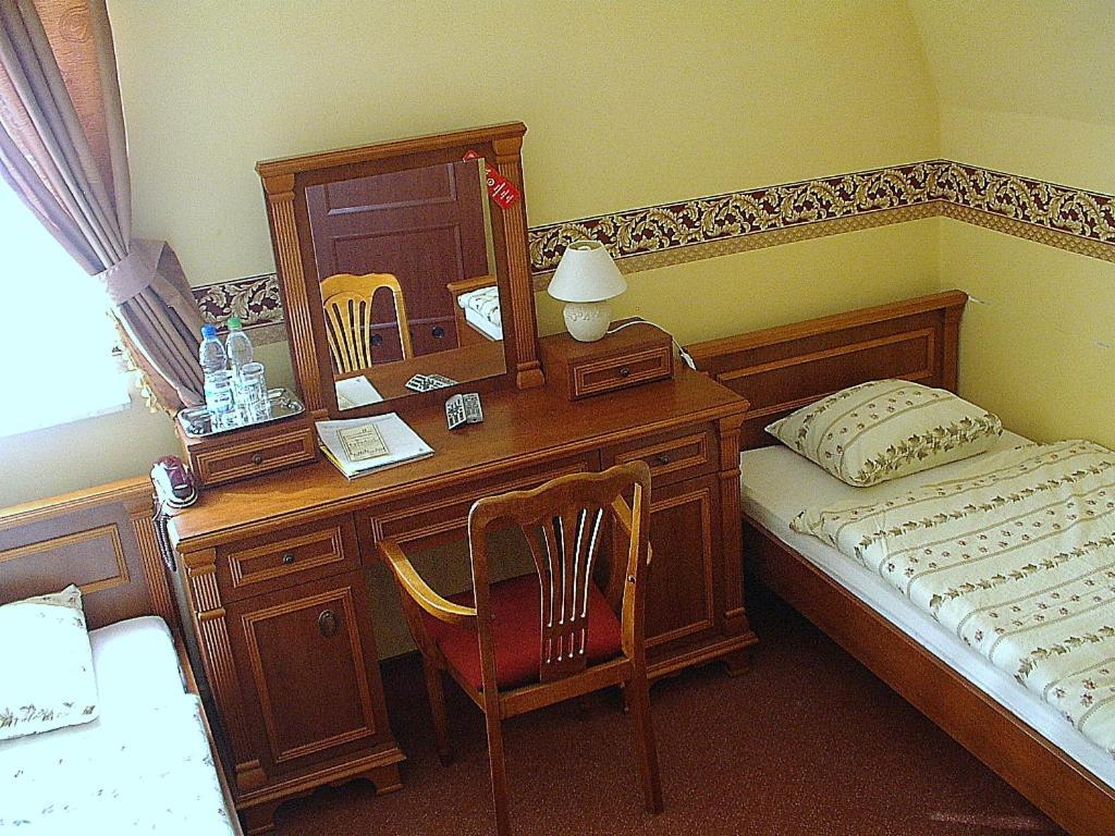 Hotel Regius Οπόλε Δωμάτιο φωτογραφία