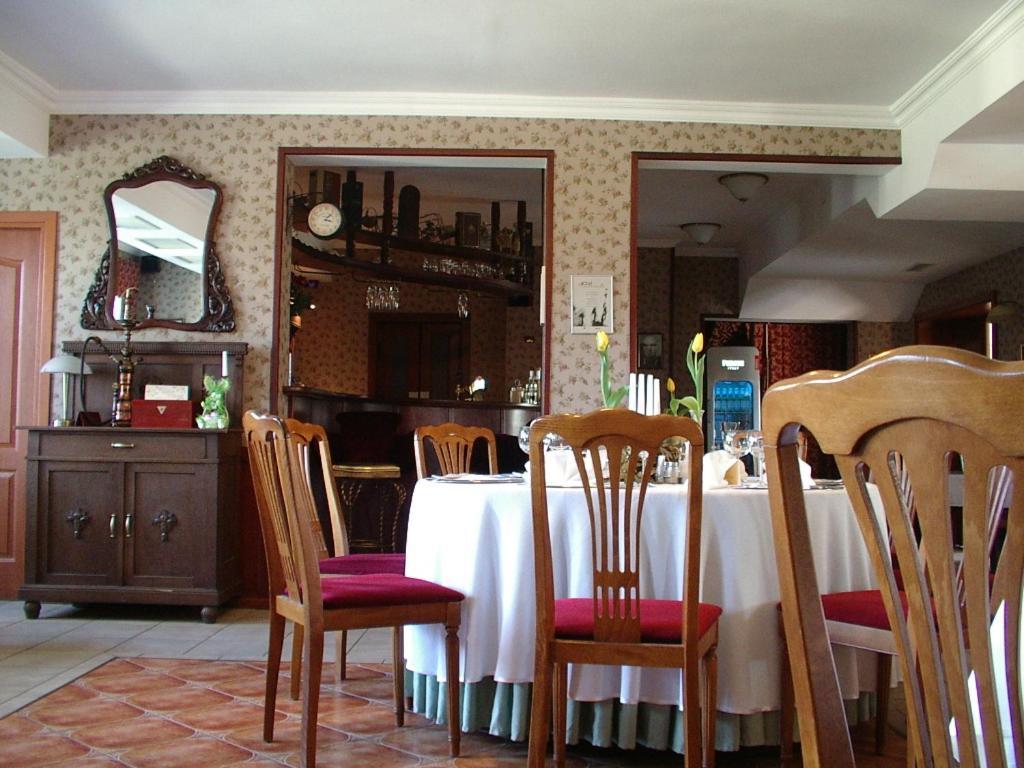 Hotel Regius Οπόλε Εξωτερικό φωτογραφία
