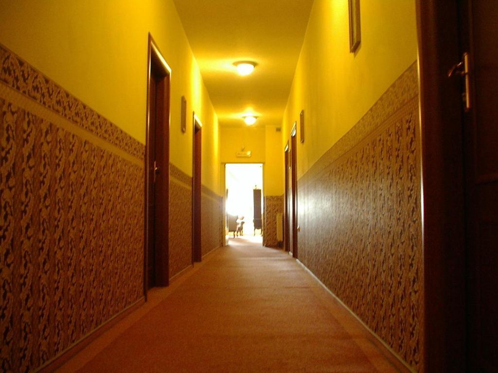 Hotel Regius Οπόλε Εξωτερικό φωτογραφία